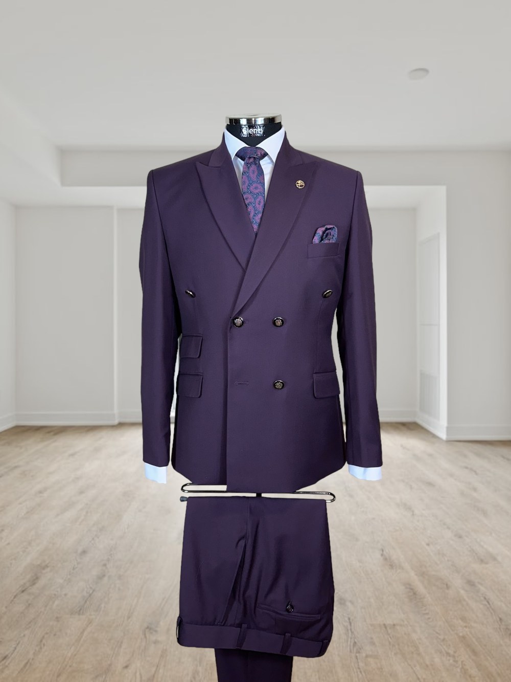 Costum mov din doua piese