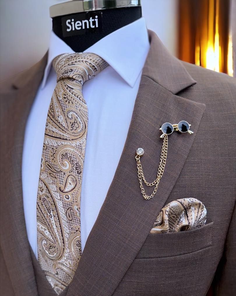 Eleganța Atemporală în Moda Masculină